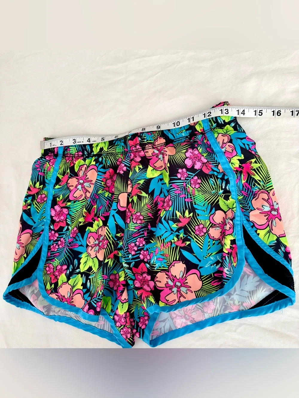 Justice Girls Tropical Floral Dolphin-Hem Athletic Running Gym Shorts Size 14
